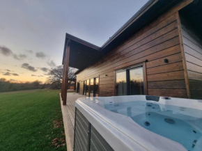 Meadow Valley Lodge 3 - Hot Tub